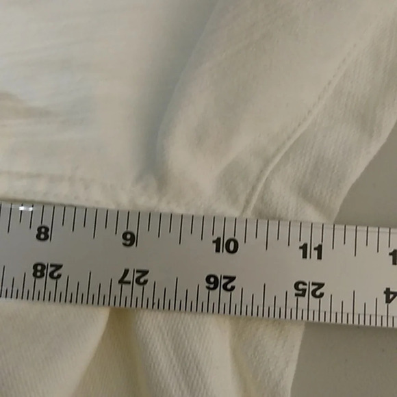CHICO'S PLATINUM, CROPPED, 5 POCKET STRETCH JEANS - Picture 5 of 7